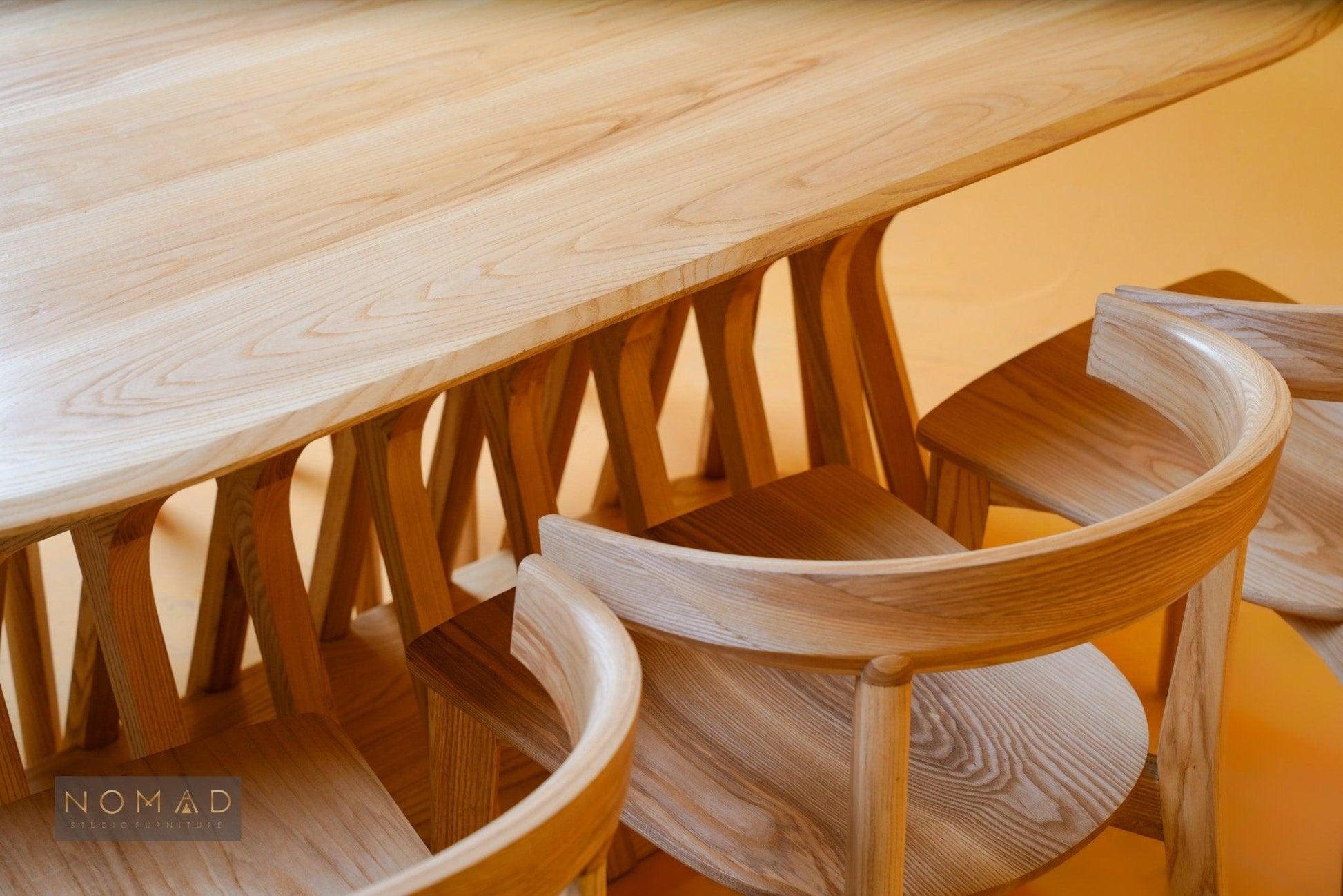 Span Dining Table