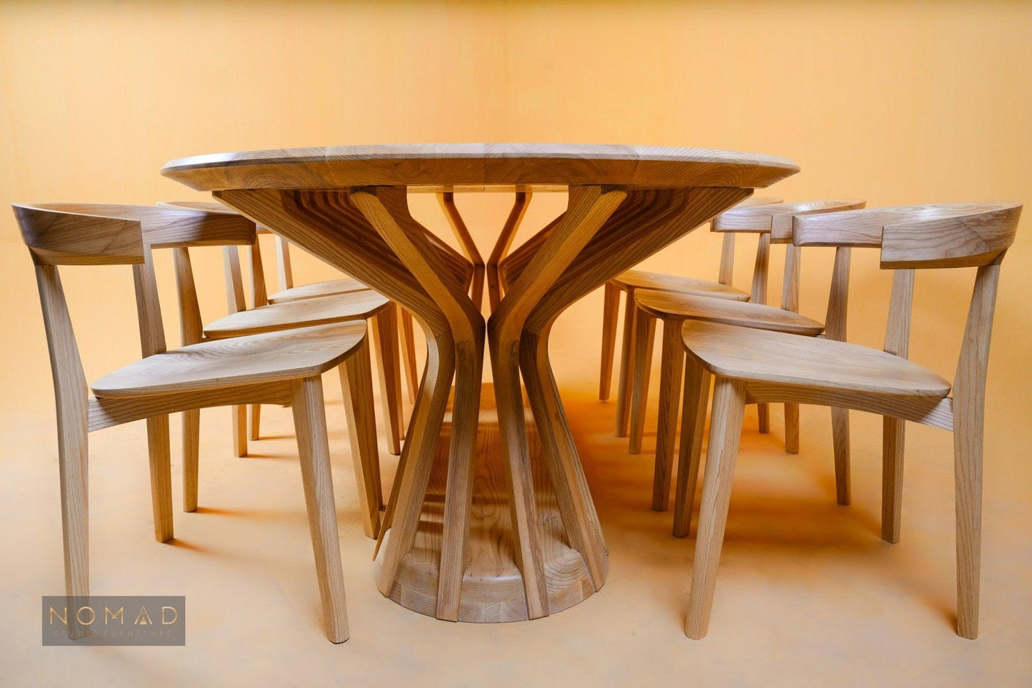 Span Dining Table